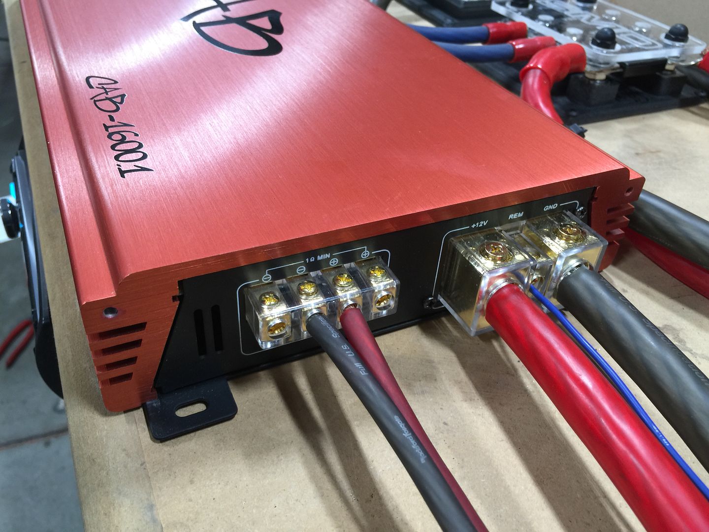 CAB 1600.1 (Car Audio Bargain) Rated 1600 watts RMS 1 ohm (pre Amp